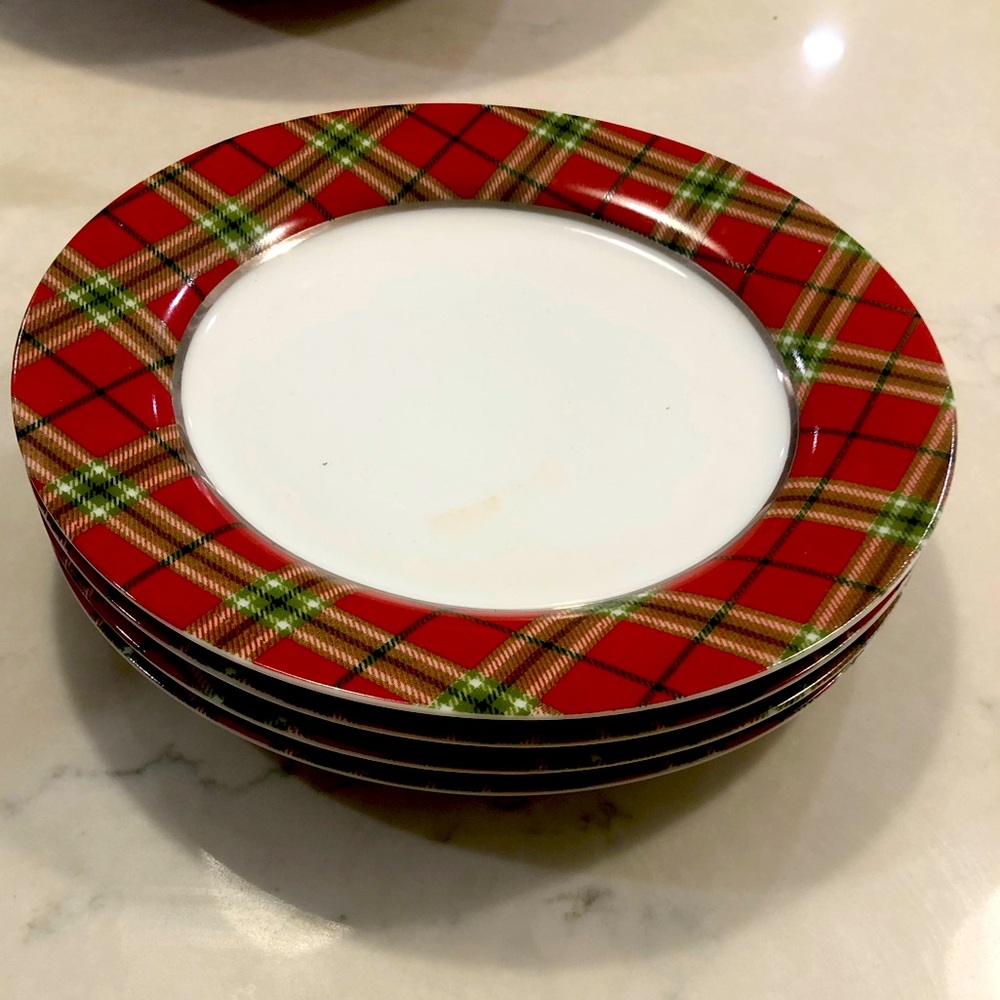 Set of 4 plaid Christmas salad plates